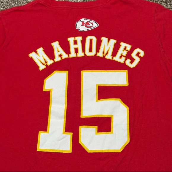 NFL Mahomes Chiefs Boy’s Large Red Tee - Picture 9 of 9